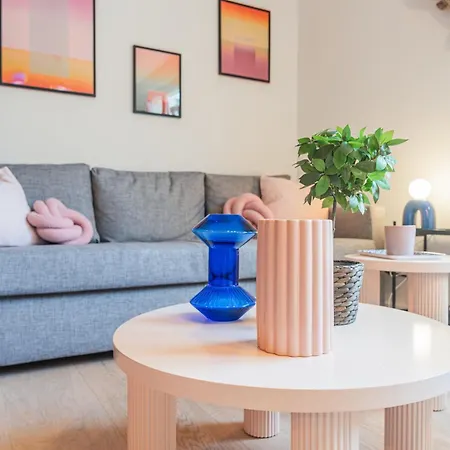 Design Et Confortable